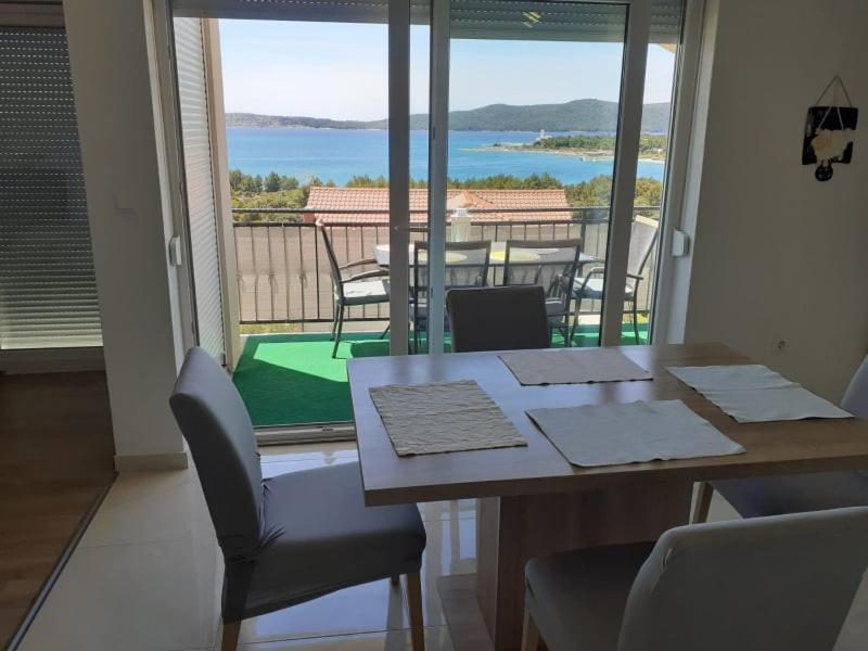 Apartments Gveric Sibenik Ngoại thất bức ảnh